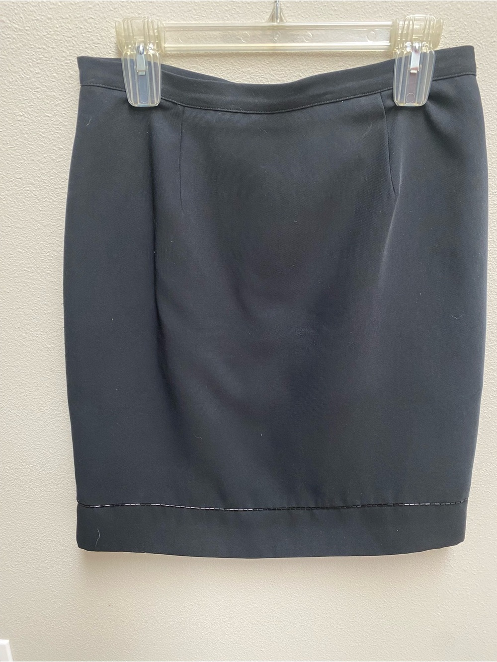 Emma&James Black Knee Length Stretch Skirt Pencil Zip Beaded Hem Size 12